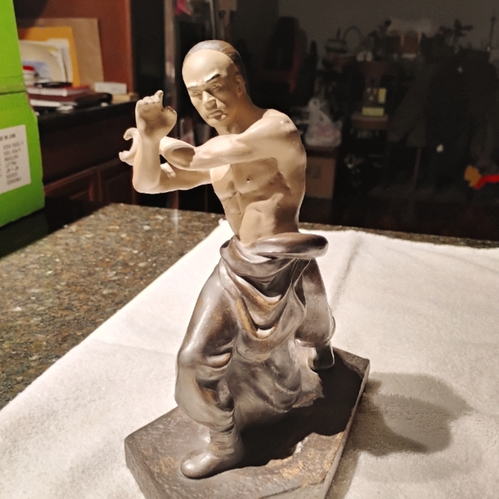 Gray and Cream Dynamic Sculpture Art Piece